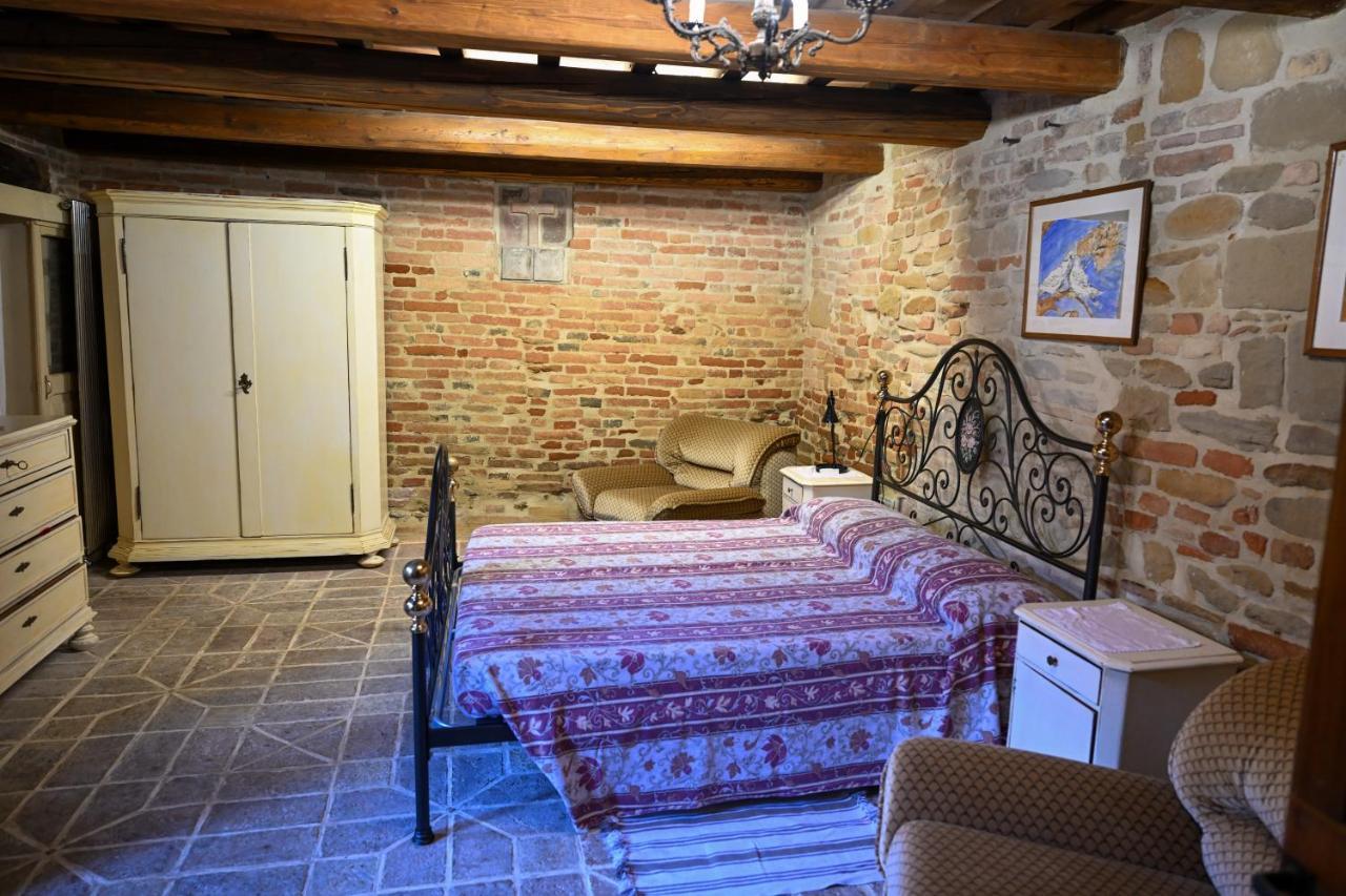 Il Poggio Villa Mombaroccio Exterior foto